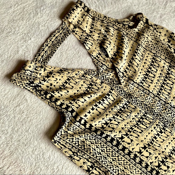 a.n.a Tops - 3/$15 (FINAL PRICE) **NWOT** A.N.A., (Size M), Cream & Black Tank Top Blouse